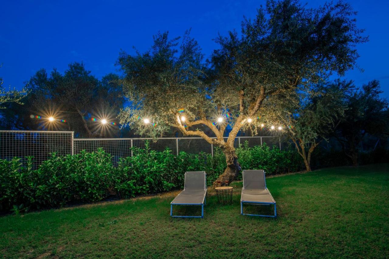 Antonia Villa - Luxurious Serenity With Private Pool, By Zantewize Kalipádhon Exterior foto